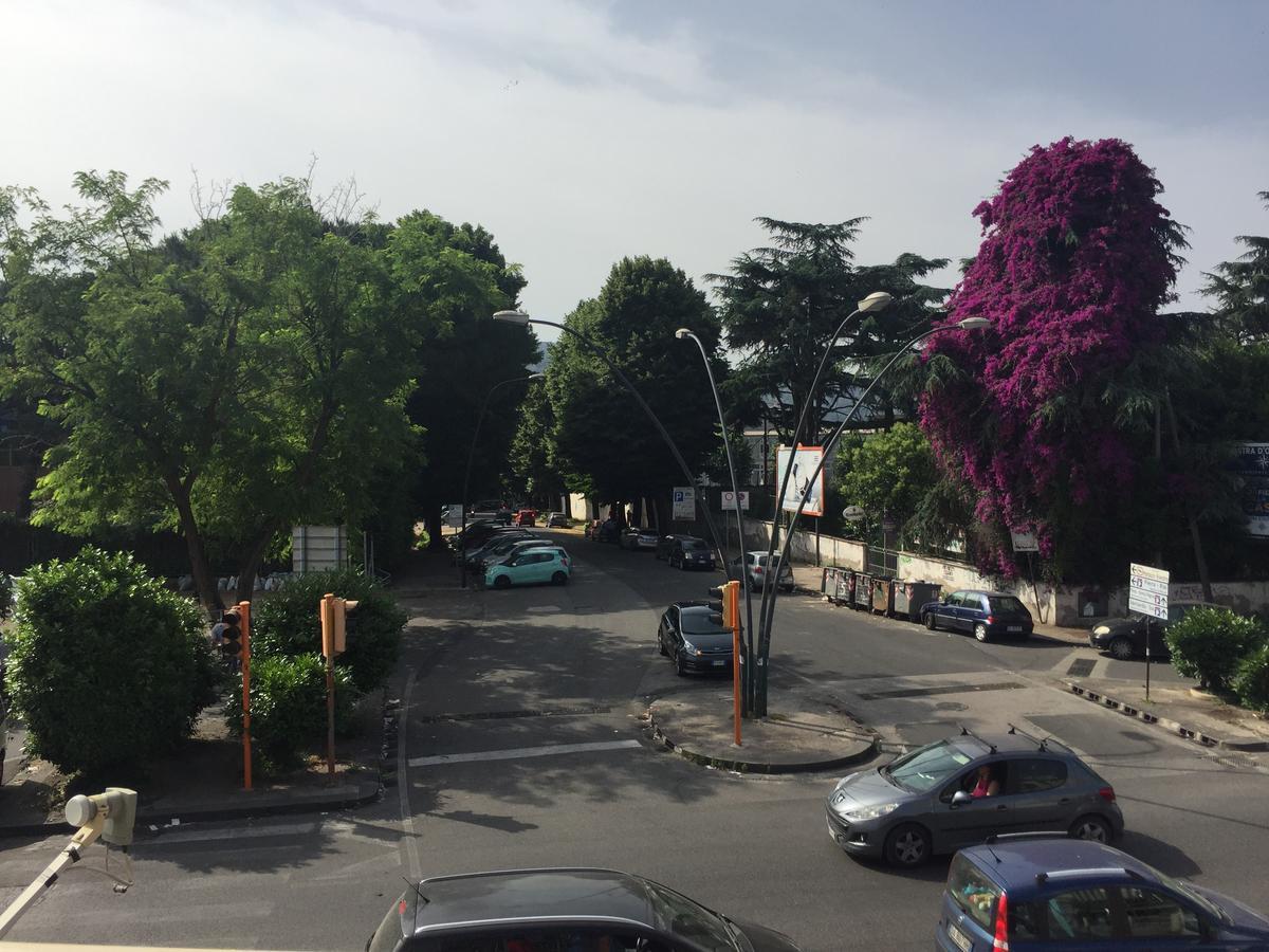 Domus Stadio Napoli Bagian luar foto